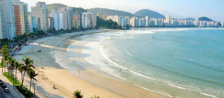 Praia da enseada no guarujá